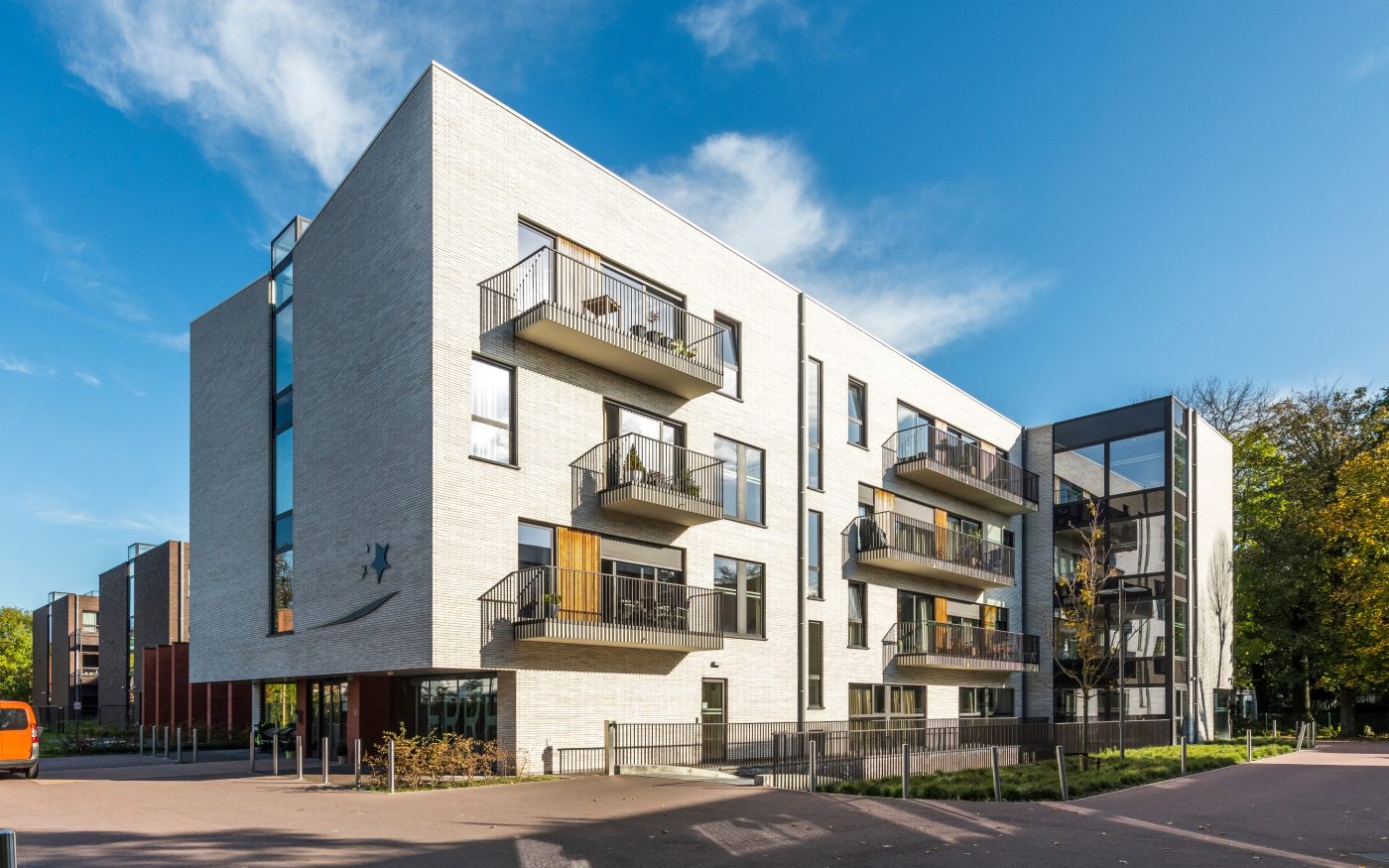 Gevelbakstenen: Elignia Arctica Snow SP LF288 | Nieuwbouw woonzorgcentrum, Gent (België) | Architect: Architectenteam Verly & Vandecasteele, Gistel