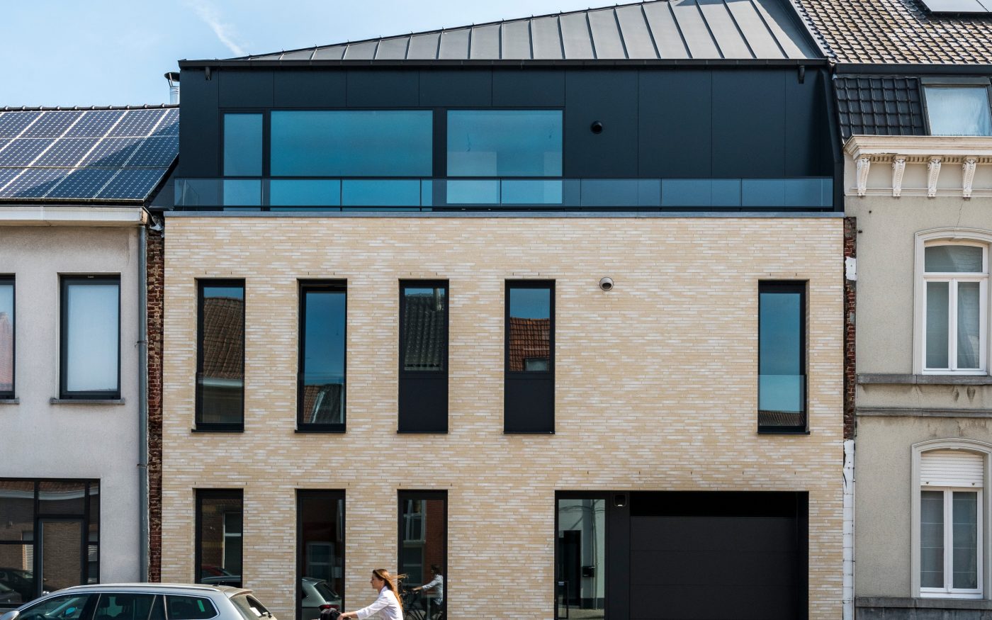 Nieuwbouw appartementen | Menen, België | Gevelbaksteen: Archipolis Nemo Wit SP LF400 EB65 | Architect: Studar - Study & Architecture, Menen