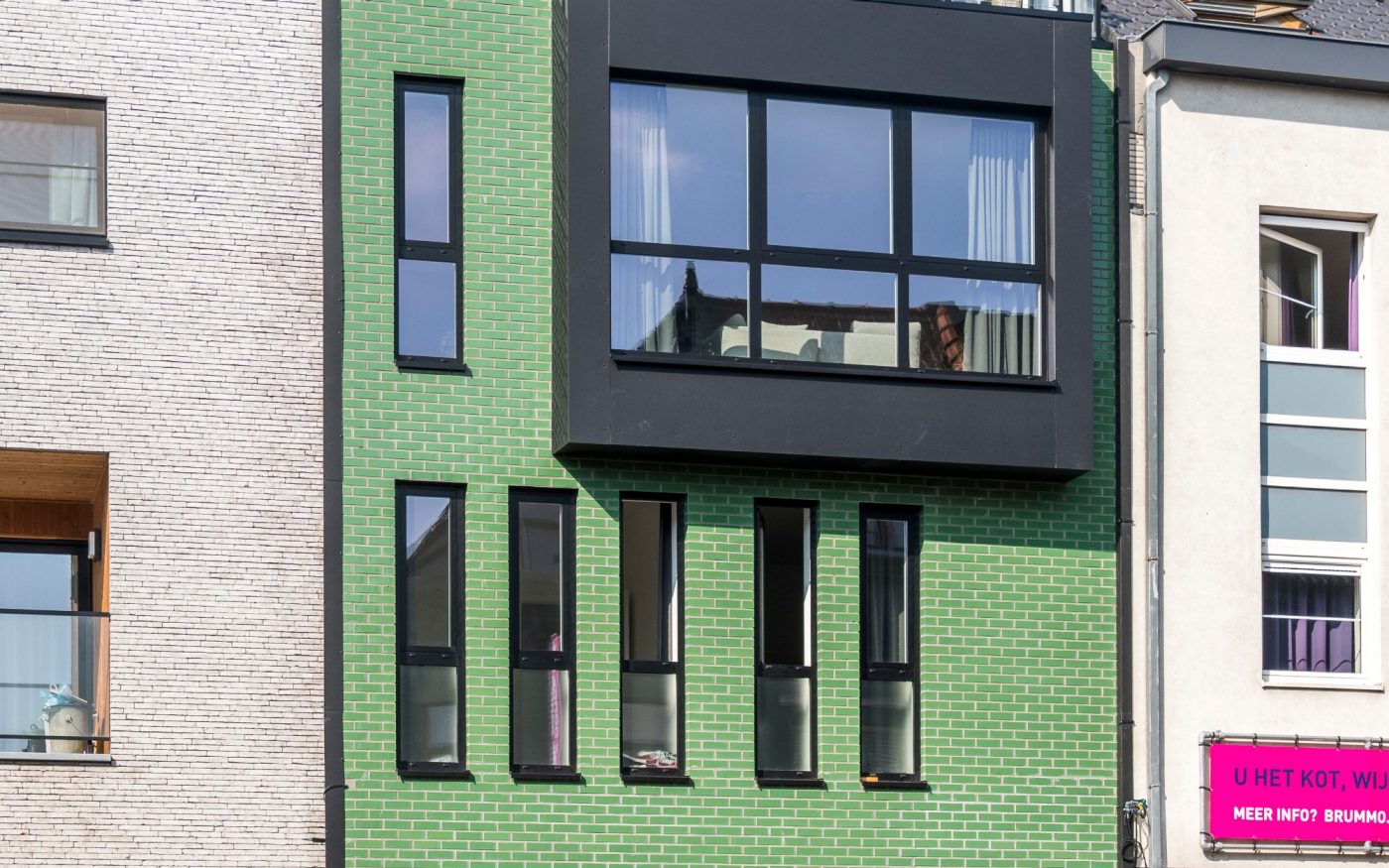 Nieuwbouw appartementen, Gent, België | Gevelbaksteen: Cyrstal Groen SP WF