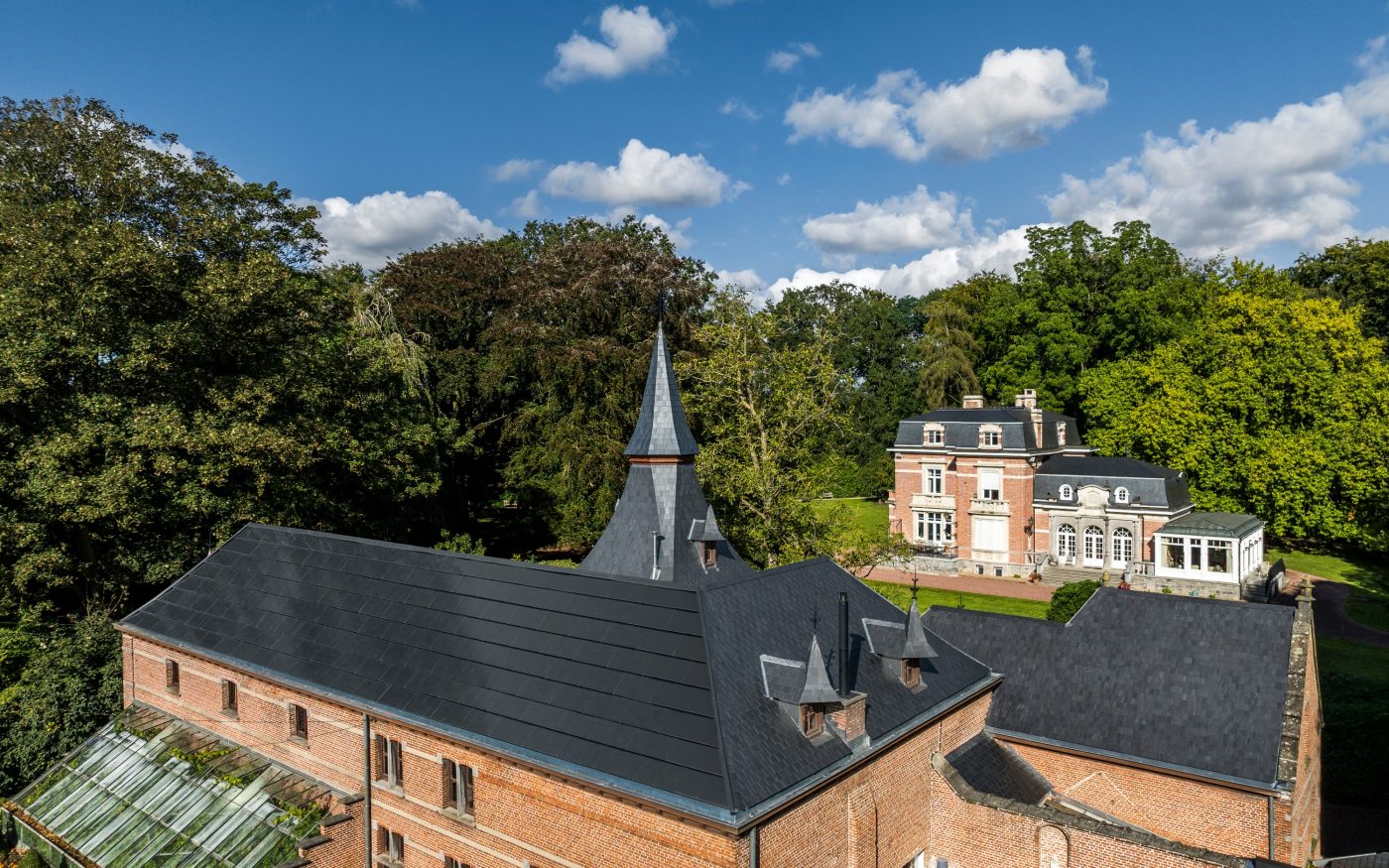 Renovatie kasteel | Moorslede, België | Dakpan: Wevolt X-Roof