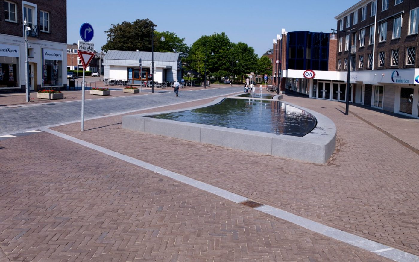 Stadsdiagonaal, Zutphen | Straatbakstenen: Bruno, Mastiek en Ravenna VB DF en Argenti SP DF