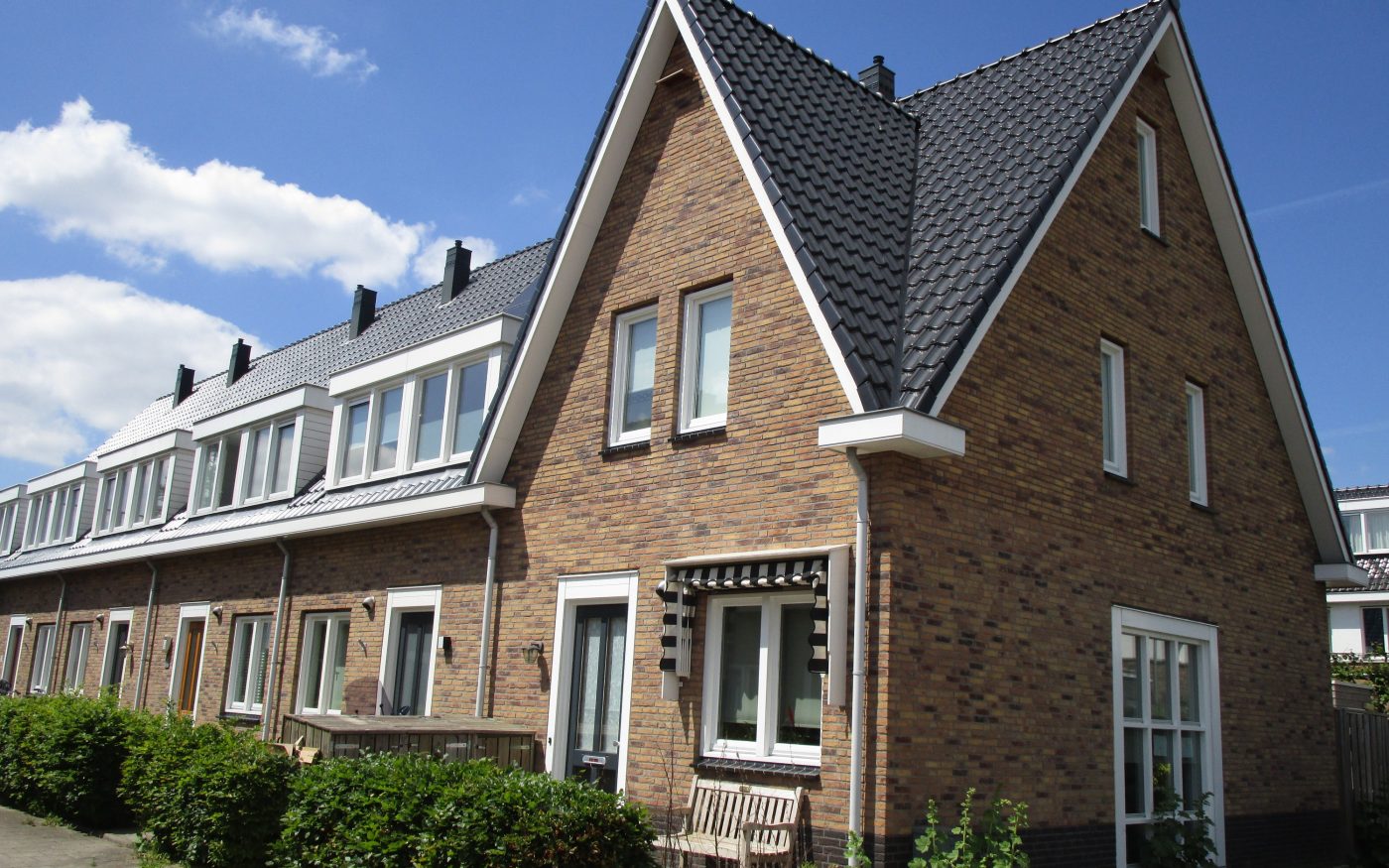 Nieuwbouw rijtjeswoningen | Driebruggen | VHV Vario matzwart verglaasd