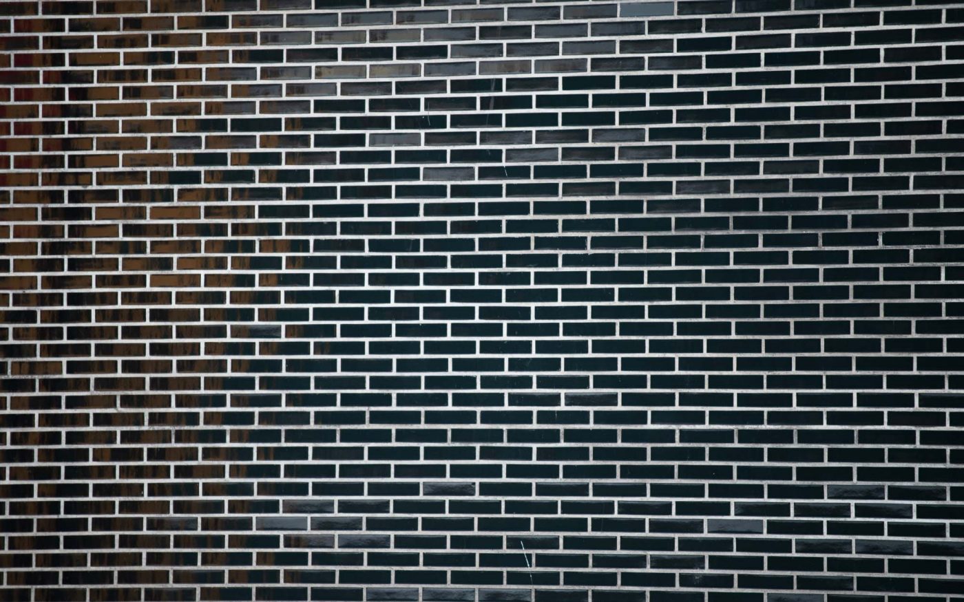 Kompozitsiya 24, Khavskaya, Glazed Black, Glazed Gold