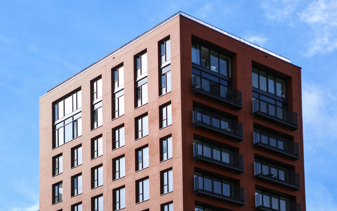 Glazuursteen Blauw Standaard, Rood Standaard en Wit Standaard SP WF | Nieuwbouw Appartementen | London City Island | Architect: Glenn Howells Architects | Client: London City Island | Photographer: Michael Molloy