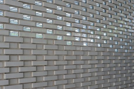 Recycling centre. CVAE, 1 place de la porte de Pantin 75019 PARIS. Brick Terca Emaillée Blanc. 