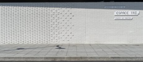 Recycling centre. CVAE, 1 place de la porte de Pantin 75019 PARIS. Brick Terca Emaillée Blanc. 