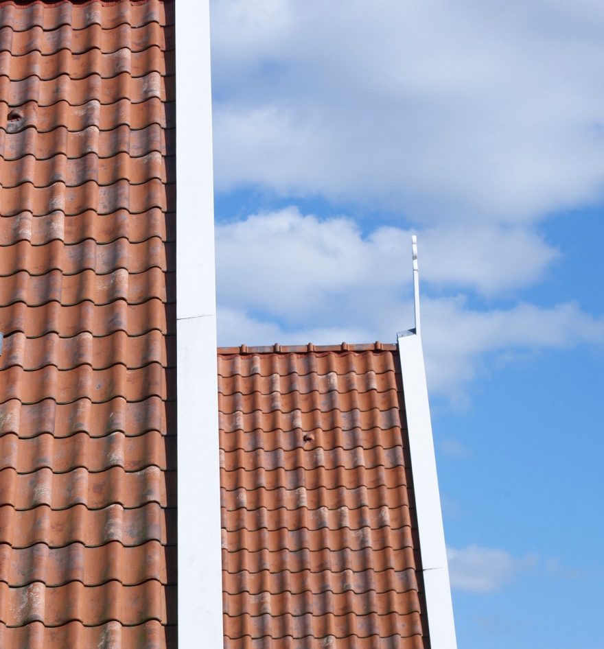 Oude Holle 451 Vieilli Blauw Gesmoord en Oude Holle 451 Vieilli Rood | Nieuwbouw 2-onder-1-kapwoningen | Nautisch Kwartier, Huizen | Architect: Wijbenga Architecten & Adviseurs, Sneek | Completion Date: 2007-01-01