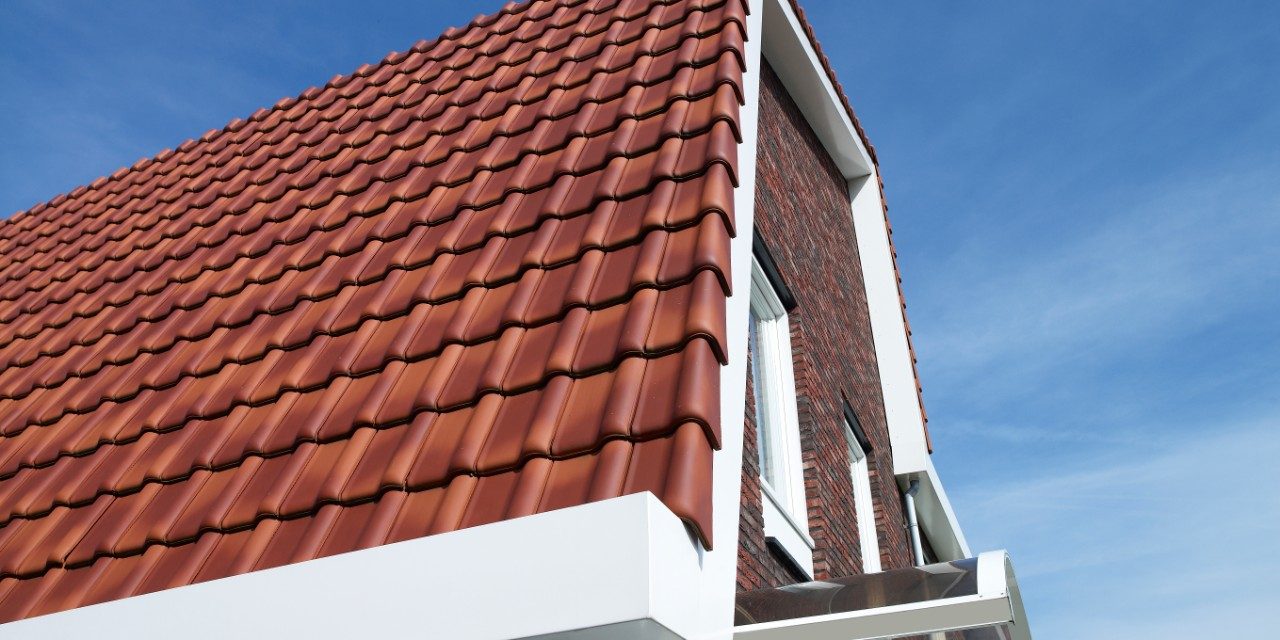 Alegra 10 TE Leikleur Mat Engobe 703 en Amarant | Nieuwbouw Tussenwoningen en 2-onder-1-kapwoningen | Walstein, Harderwijk | Architect: 4D Architecten, Putten