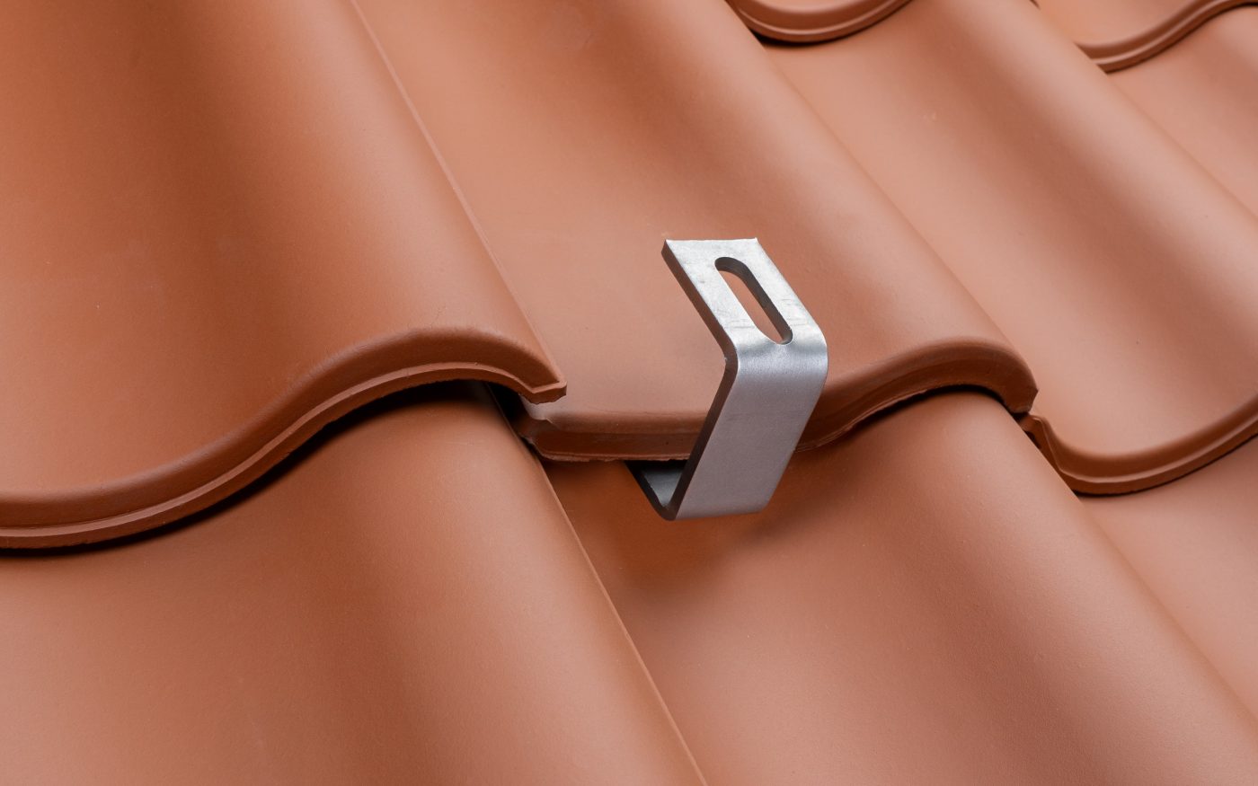 Verwerkte product foto van de OVH Vario natuurrood plus in combinatie met de Ventilatie/Haakdoorvoerpan 