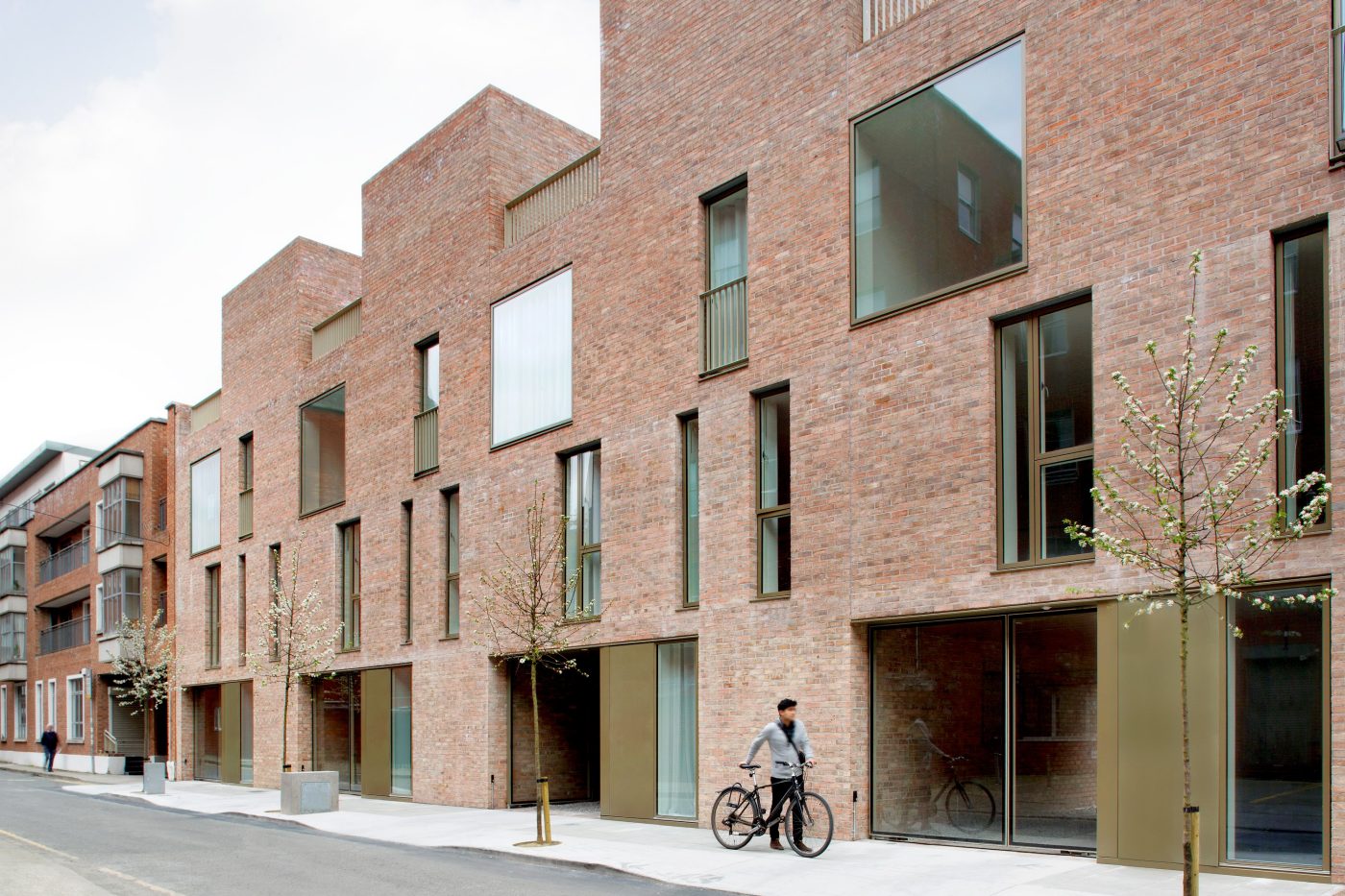 Grattan Court East. Brick Award 22 Category "Living together". Ailtireacht. Outside view