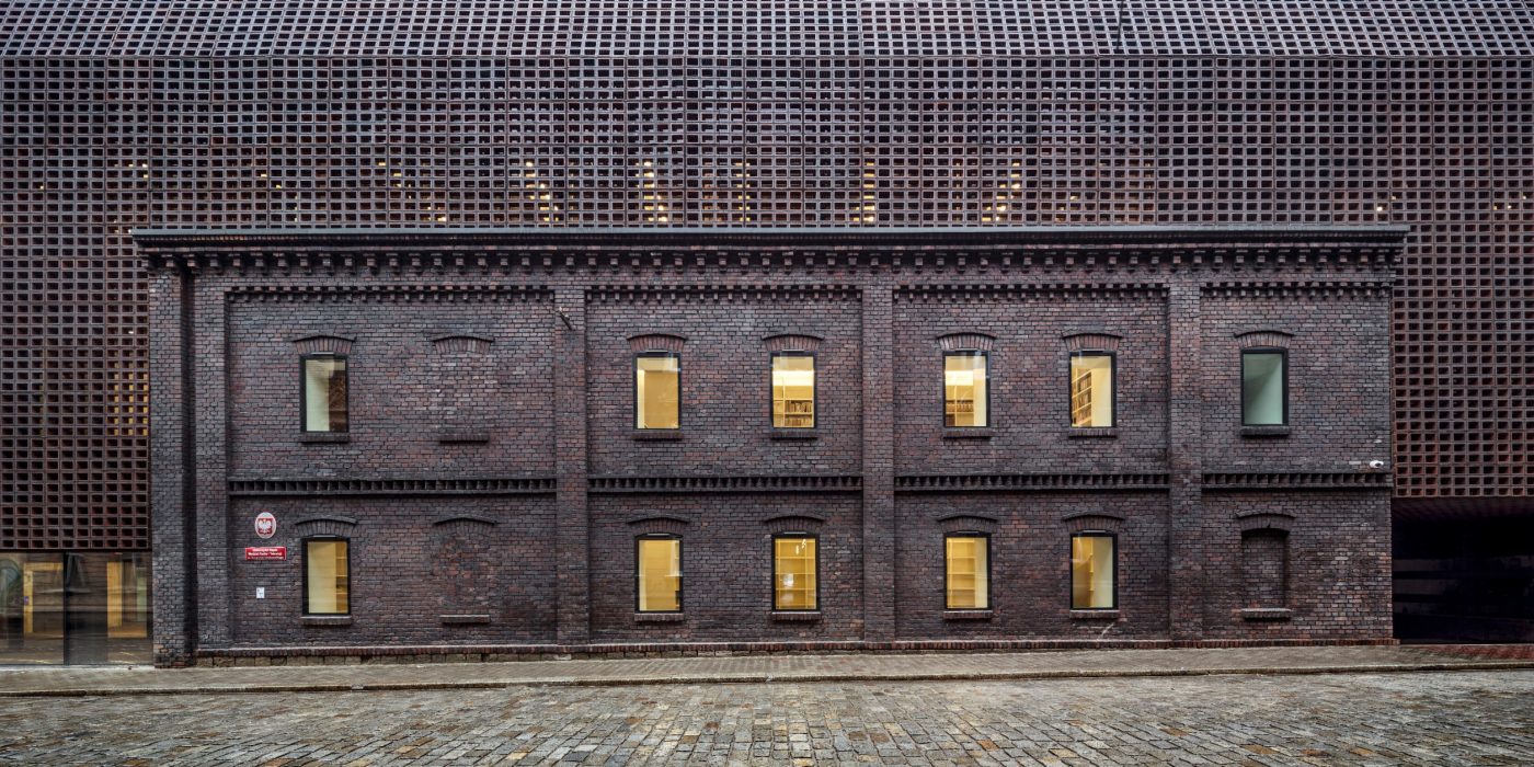 University of Silesia Faculty of Radio and Television; Brick Award 2020 Category "Sharing Public Spaces"; Architects: BAAS Arquitectura, Grupa 5 artchitekci, Maleccy biuro, Photo:  Adrià Goula