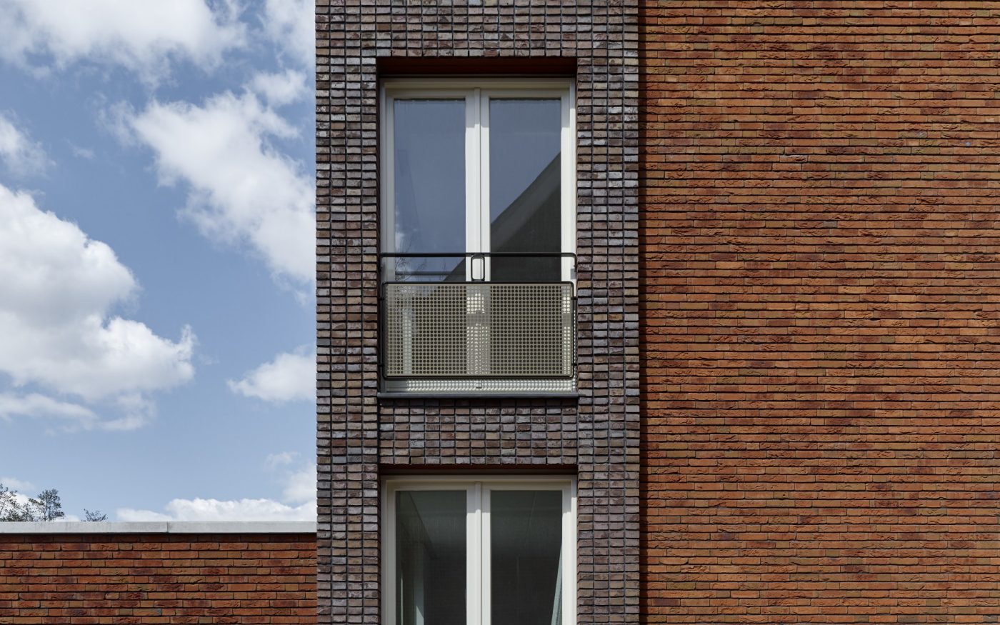 Houses with Two Doors, social housing with facing bricks, Brick Award Nominee 2018; Hans van der Heijden Architect, Photo: Stefan Müller