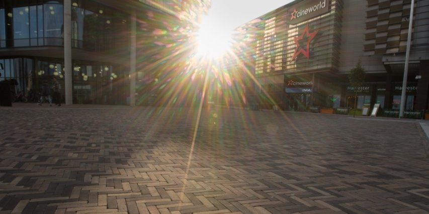 Nederlandse bakstenen voor Brits project | Stadscentrum, Telford | Straatbakstenen:  Siena, Auraton en Mastiek DF | Architect: Morgan Sindall Group, Rugby | Opdrachtgever: Gemeente Telford en Wreking | Jaar van realisatie: 2014