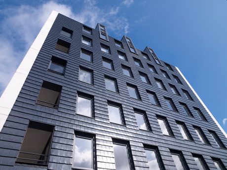 Datura Mat Leizwart Geglazuurd 756 |  Nieuwbouw Appartementen en Winkels De Citadel | Colonnade, Assen | Architect: Ritzen Architecten, Maastricht | Contractor: BAM Woningbouw, Drachten | Client: Gemeente Assen | Completion Date: 2014-01-01