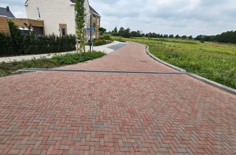 Openbare ruimte | Landgoed Driessen, Waalwijk | Straatbaksteen: Ravenna KK70