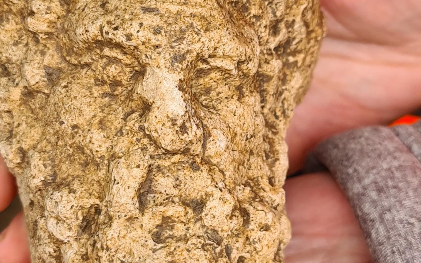 Roman shrine remains in Gelders clay extraction area