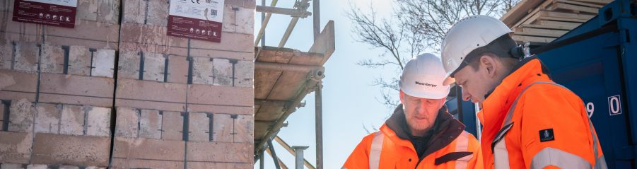 Verwerking van Marziale HV ClickBrick Pure gevelstenen in project Tuinhof in Ameide