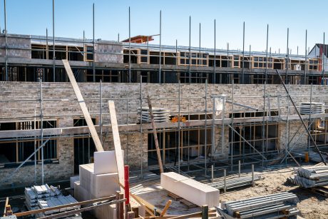 Verwerking van Marziale HV ClickBrick Pure gevelstenen in project Tuinhof in Ameide