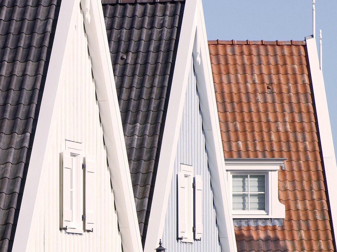 Mood image of the Dutch roof with the Oude Holle 451 rooftile met de Oude Holle 451 dakpan