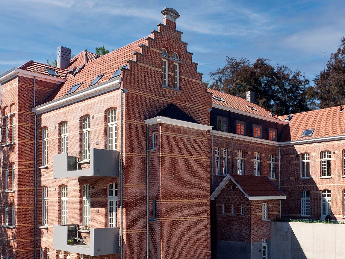 Mood image of the Dutch roof with the Standard Mulden rooftile met de Standard Mulden dakpan