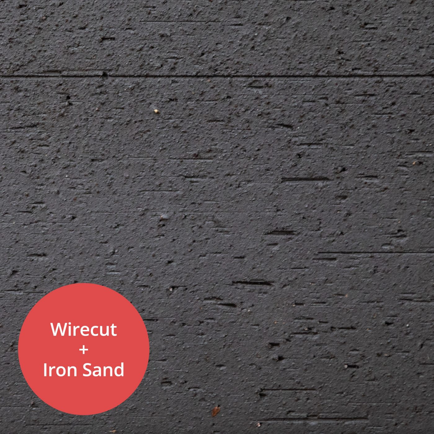 Motio verticale gevelbekleding | Wirecut + Iron Sand