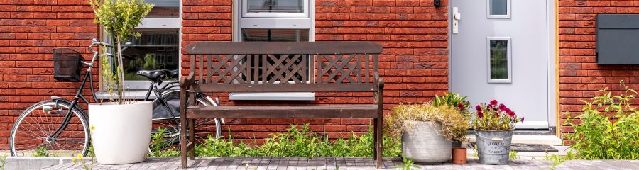 Product: ClickBrick Pure HV Blauwrood genuanceerd, Andalucia, Zwart. Aannemer: Ekowood Houses, Verhaegh Ekobouw en Bouwbedrijf Regeling. Nieuwbouwproject Ekowood Houses | Wiarda, Leeuwarden