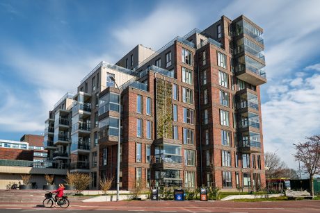 Nieuwbouw duurzame appartemenenten met bloemenserie project Cascade Alkmaar