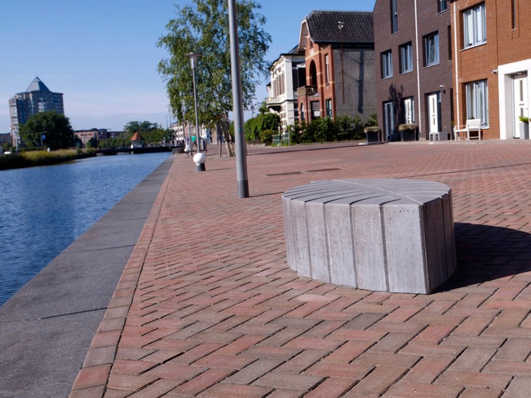 Realisatie Kanaalzone | Vlijtsekade, Apeldoorn | Novoton KK70 (project specifiek) | Architect: Gemeente Apeldoorn | Opdrachtgever: Gemeente Apeldoorn en V.O.F. Bouwfonds-Nikkels | Aannemer: Jan Zevenhuizen B.V., Apeldoorn | Jaar van realisatie: 2012-2013