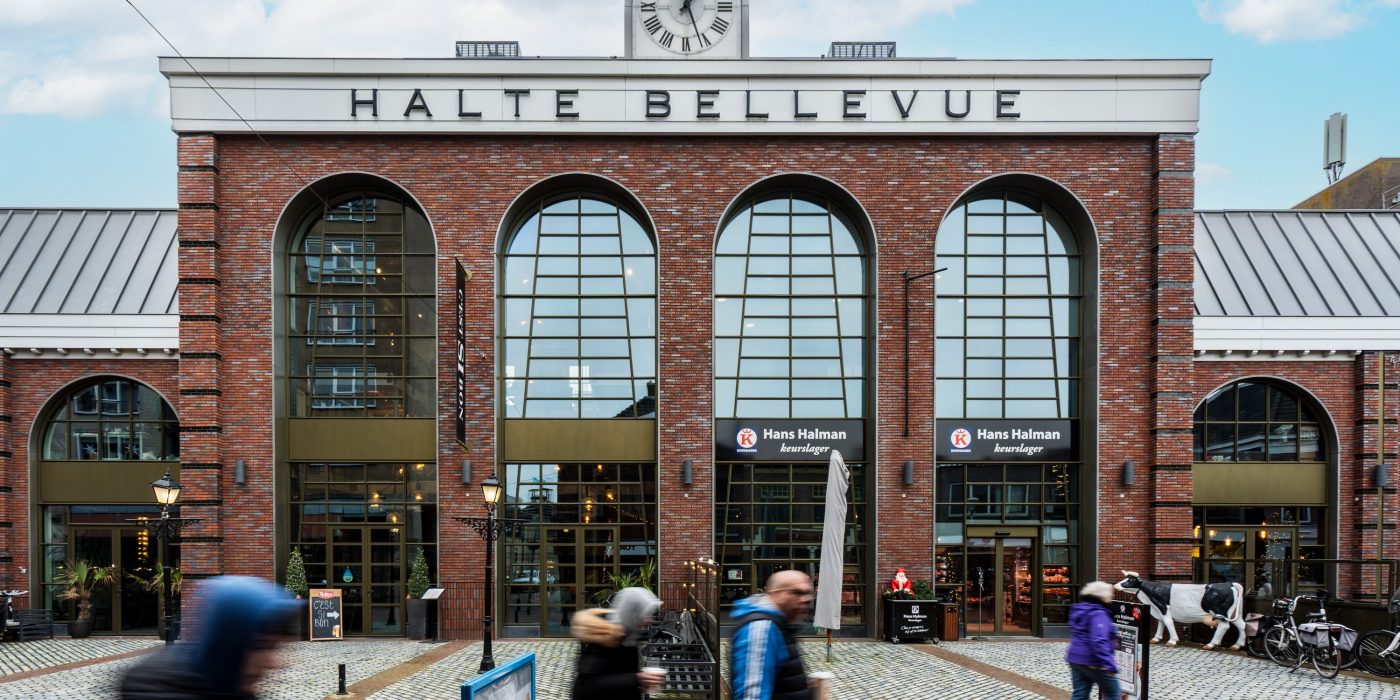 Nieuwbouw FoodStation Halte Bellevue | Spoorstraat, Den Helder | Gevelbakstenen mix: Olina WS WF en Liva WS WF