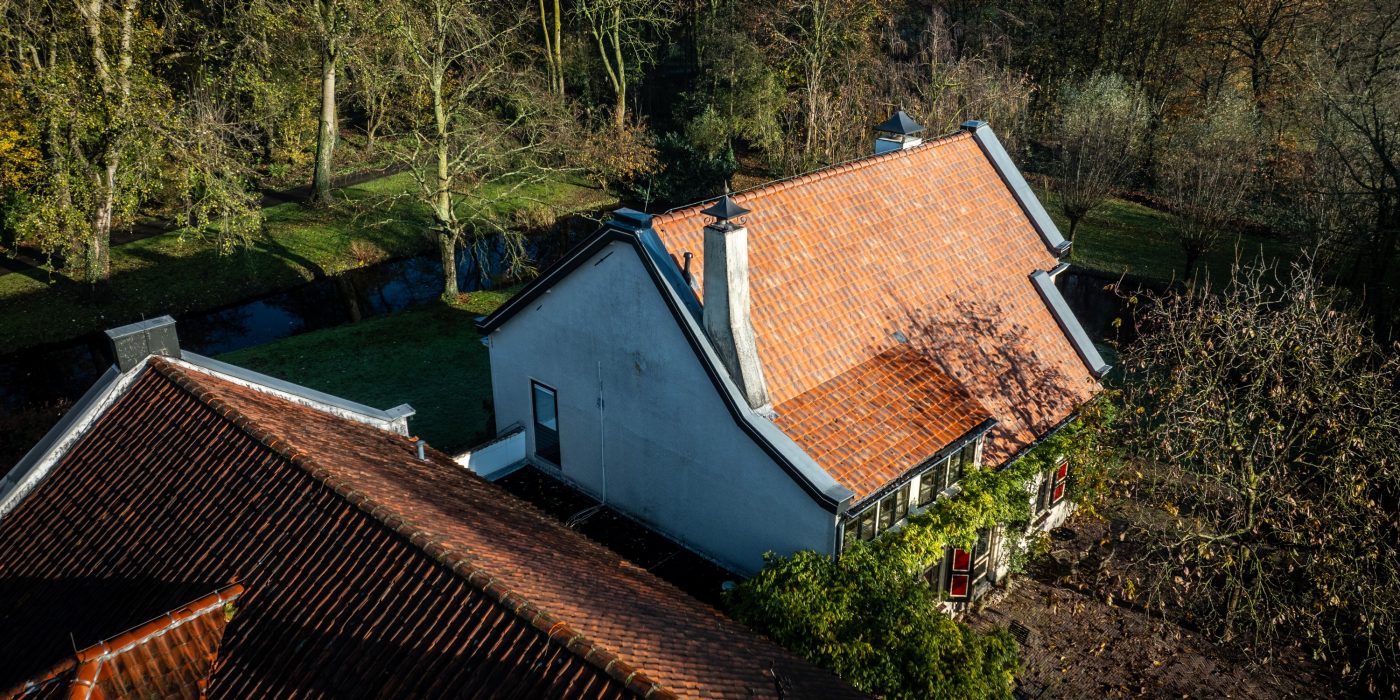 Landgoed Land van Belofte, Moerkapelle | Dakpan: Oude Holle 451 vieilli rood