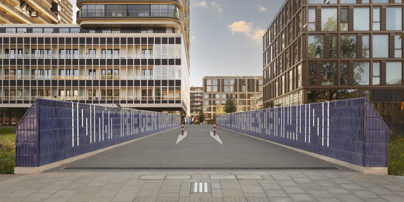 Nieuwbouw brug | Schipluidenlaan, Amsterdam | Product: geglazuurde keramische steenstrips 