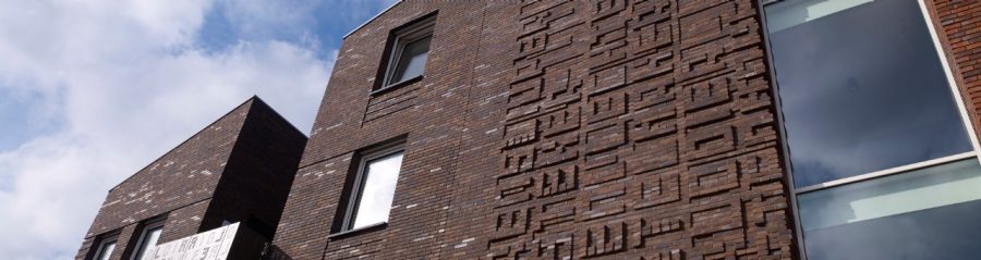 Agora Titaangrijs HV WF, Agora Zilvergrijs HV WF, Bloemen-serie Passiebloem en Kogelbloem WS WF | Nieuwbouw Appartementen en Horeca | Centrumplein, Kaatsheuvel | Architect: Marquart Architecten, Raamsdonkveer | BiermanHenket Architecten, Vught | Client: Woningbouwvereniging Casade, Waalwijk | Completion Date: 2015-01-01