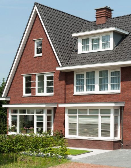 Gevelbakstenen: Espa HV WF en Elise HV WF | Dakpannen: Alegra 10 TE Leikleur Mat Engobe 703 en Madura Leikleur Mat Engobe 703 | Nieuwbouw 2-onder-1-kap- en Tussenwoningen | De Eekhoorn, Lunteren | Architect: Van der Padt & Partners, Giessenburg | Contractor: Gebroeders Blokland, Hardinxveld-Giessendam | Client: Gebroeders Blokland, Hardinxveld Giessendam | Completion Date: 2014-01-01