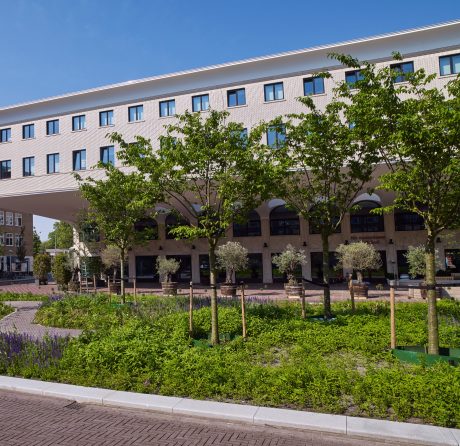 Maatwerk Glazuurbakstenen | Nieuwbouw Culinair Centrum en Hotel Project Zuidblok| Stadionplein, Amsterdam | Architect: Kollhoff Architekten | Contractors: Pieters Bouwtechniek, Vink Bouw en IQNN Vastgoed |  Client: IQNN Vastgoed