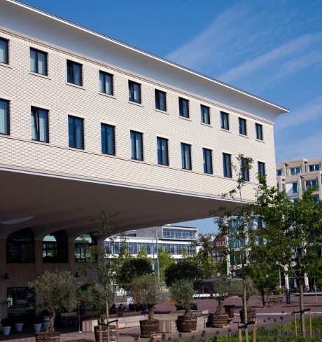 Maatwerk Glazuurbakstenen | Nieuwbouw Culinair Centrum en Hotel Project Zuidblok| Stadionplein, Amsterdam | Architect: Kollhoff Architekten | Contractors: Pieters Bouwtechniek, Vink Bouw en IQNN Vastgoed |  Client: IQNN Vastgoed