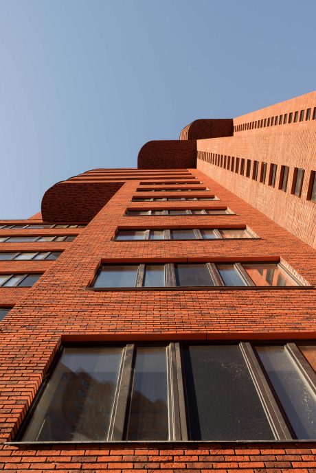 Dutch house Wellton Park, Moscow, Terca Catalunya, Terca Galicia