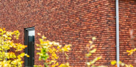 Nieuwbouw 28 woningen | Irenestraat, Rijssen | Gevelbaksteen: Menton en Blauwrood Genuanceerd ClickBrick | Dakpan: Maduramax natuurood+