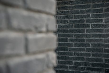 Agora Agaatgrijs HV EcoBrick. Architect: Ivar van der Zwan, Workshop Architecten. Projectontwikkelaar: VORM. Aannemer: Hillen & Roosen. Nieuwbouw appartementen | De Keizer, Amsterdam