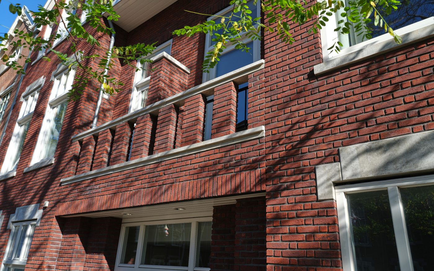 Nieuwbouw 6 appartementen | Bachmanstraat, Benoordenhout Den Haag | Gevelbaksteen: Forum Pampas HV Ecobrick | Dakpan: Tuile du Nord 44 natuurrood | Architect: Bureau Kroner