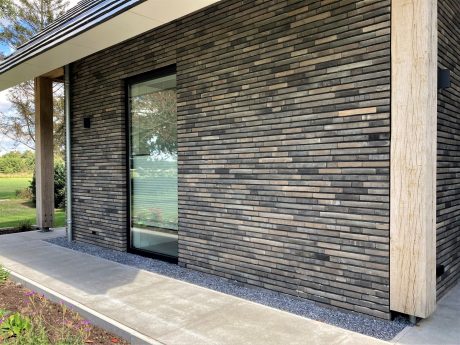 Moderne schuurwoning | Nationaal Park Drents-Friese Wold | Gevelbakstenen: Lumina WS LF400 en VF | Dakpan: Actua 10 EB edel-engobe