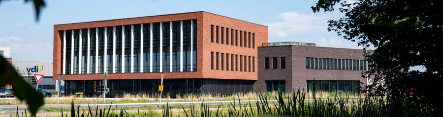 Architect bouwt eigen duurzame bedrijfshuisvesting met ClickBrick Pure