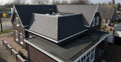 Tuile du Nord 44 Blauw Gesmoord | Nieuwbouw Vrijstaande Woning | Dreumel | Architect: Kantoor Princen, Ravenstein | Contractor: Bouwbedrijf Van Dinther, Schaijk | Client: Particulier