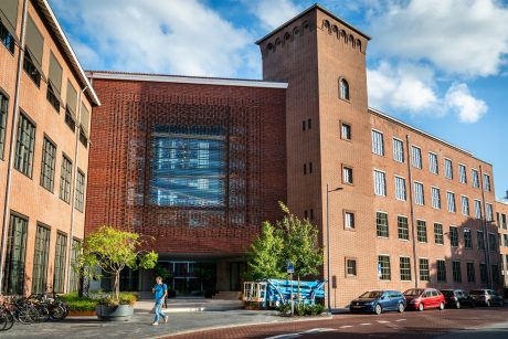 Transformatie kantoorgebouw, s-Hertogenbosch | Gevelbaksteen: Maaseiker Bont HV WF