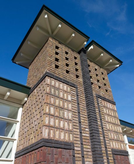 Blauwrood Genuanceerd Zwart HV WF Modula Gewolkt Engobe 875 | Nieuwbouw Zorgwoningen | Landgoed de Lathmer, Wilp | Architect: Rik Lagerwaard architecten BNA bv, Amersfoort