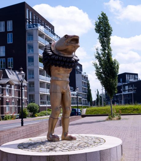 Herinrichting Gemeentehuis, Almelo | Straatbakstenen: Padova DF, Nero DF en Bruno KK | Architect en opdrachtgever: Gemeente Almelo