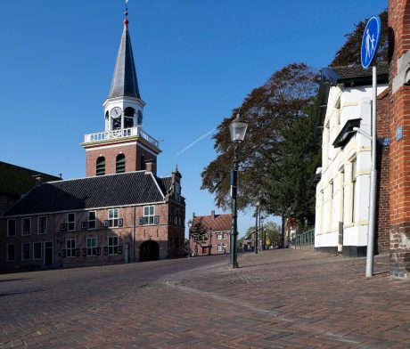 Herinrichting historische kern wijkstraat Appingedam. Rosa onbezand en Rosa bezand