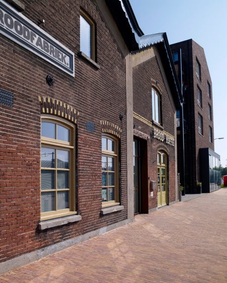 Lekker nieuw met het karakter van toen | Noorderhaven, Zutphen | Straatbakstenen: Incana wasserstrich DF, Auraton, Novoton en de Padova vormbak DF | Architect: LODEWIJK BALJON landschapsarchitecten, Amsterdam | Opdrachtgever: Gemeente Zutphen 