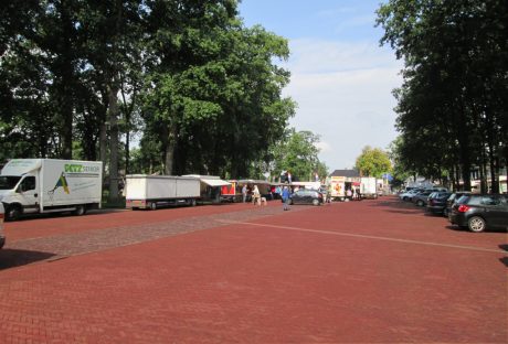 Restauratie | Grote en Kleine Brink, Zuidlaren | Straatbakstenen: Paviona en Nero DF | Architect: Arcadis, Assen | Opdrachtgever: Gemeente Tynaarlo | Aannemer: Zuidema Groep, Hoogeveen | Jaar van realisatie: 2015