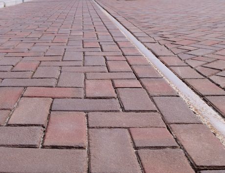 Herinrichting dorpskern | Shared Space, Middelharnis | Straatbakstenen: Padova KK80 en Oliva wasserstrich DF