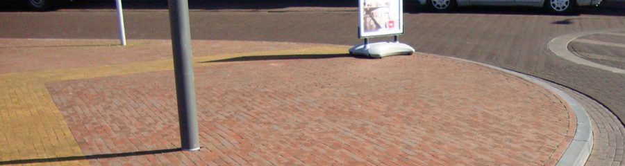 Supermarkt wordt dorpsplein Centrum, Neede